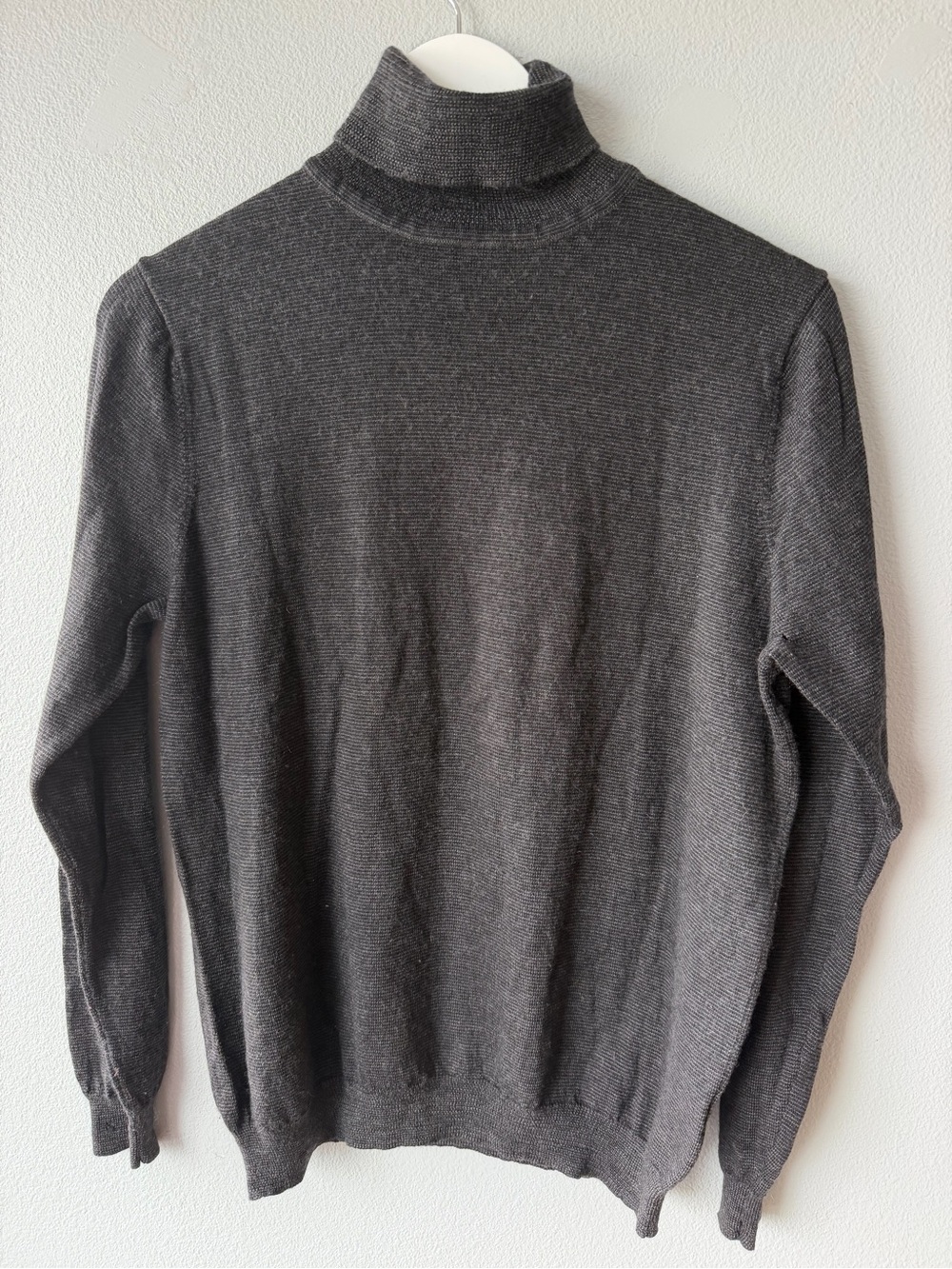 Eddie Bauer vintage dark grey striped 100% merino wool turtleneck sweater sz M